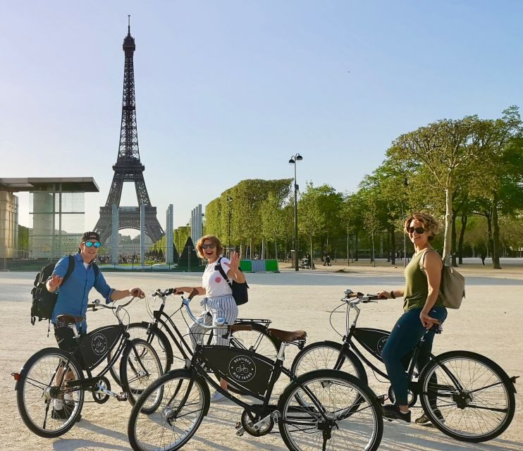 The Best of Paris: Small Group Bike Tour like a Local - The Itinerary Breakdown