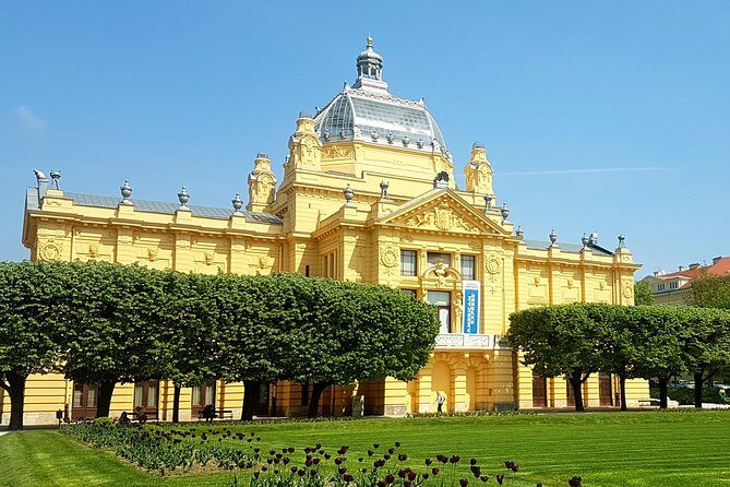 The best of Zagreb in half-day - Private 4-h tour - FAQs