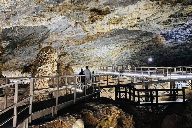 The best tour to Bustamante + Guide + transfer + tickets - Final Thoughts