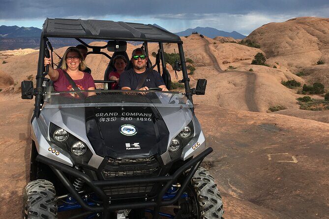 The Best U-Drive Hell's Revenge 4x4 Off Roading Tour from Moab - The Experience & Why It’s Worth It