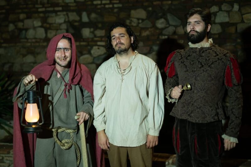 The black plague, theatrical visit - FAQs