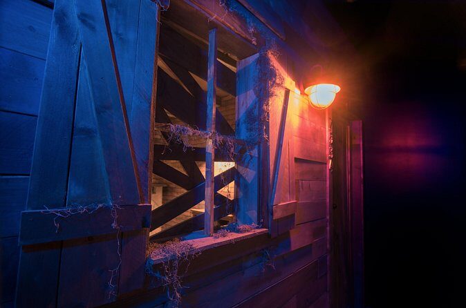 The Cabin Escape room experience in Las Vegas - The Duration and Group Size