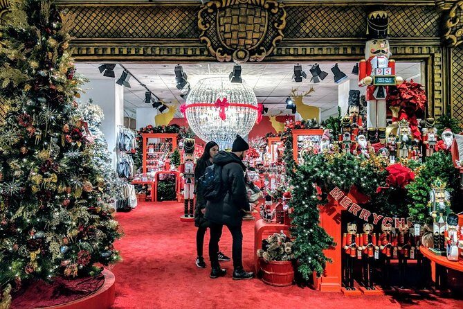 The Christmas Tree Crawl Experience Chicago at the Holidays - FAQ