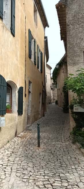 The Côtes du Rhône wine route by electric bike - Who Will Love This Tour?