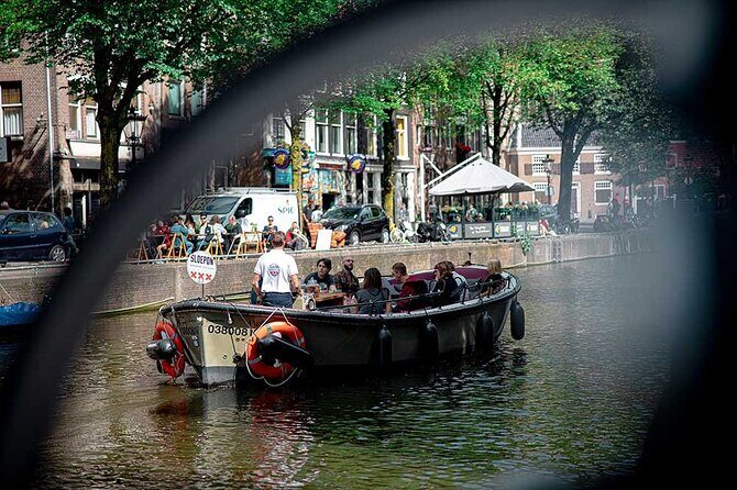Guided Amsterdam Canal Cruise – Snacks & Drinks on board(1 Hour) - Frequently Asked Questions