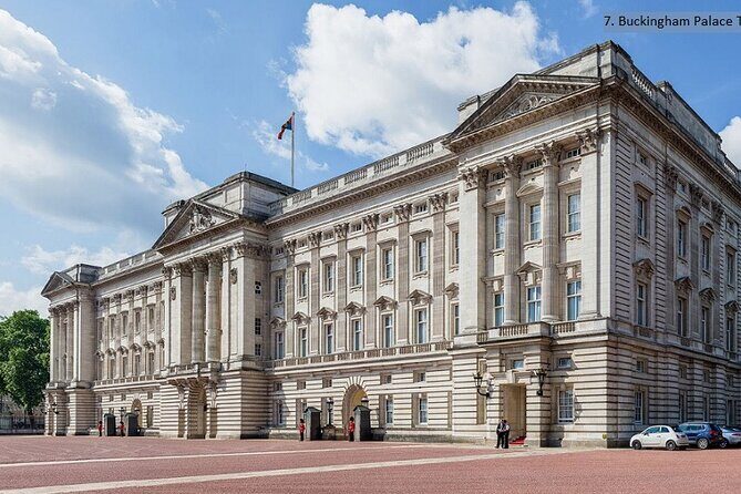 The Crown British Royalty Walking Tour - Detailed Breakdown of the Itinerary