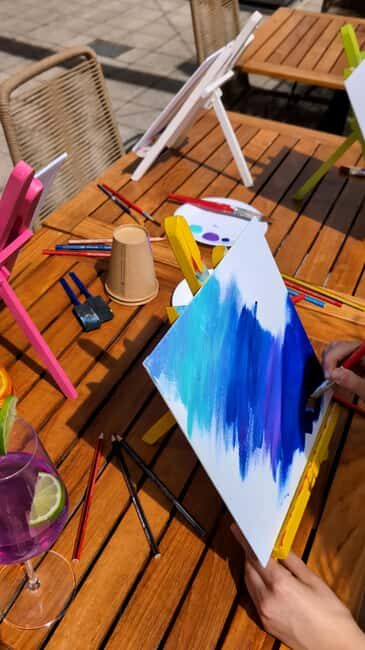 The DJNGL Heidelberg: Tapas & Paint Summer Special on our terrace - In-Depth: What Makes This Experience Stand Out