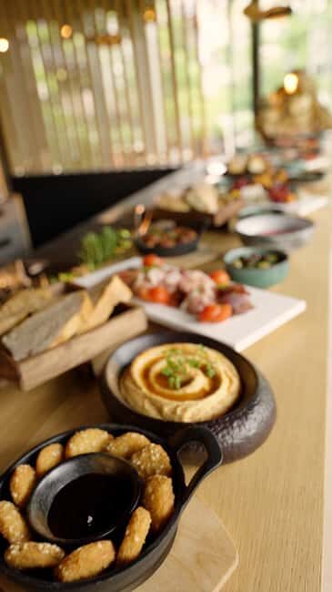 The DJNGL Heidelberg: Tapas & Paint Summer Special on our terrace - Who Is This Experience Perfect For?