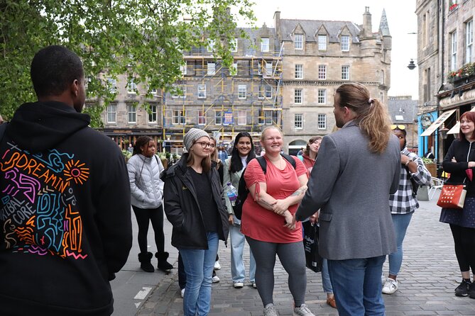 The Edinburgh Literary Pub Tour - Start and finish logistics: Grassmarket to the New Town edge