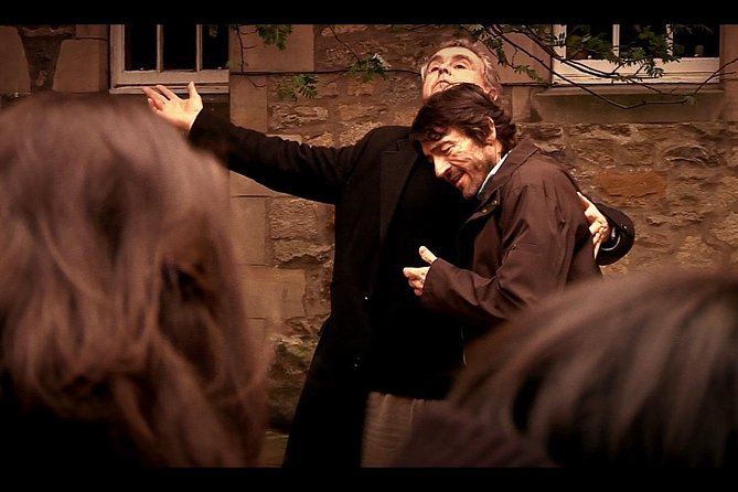 The Edinburgh Literary Pub Tour - The pub experience: more optional drink than pub crawl