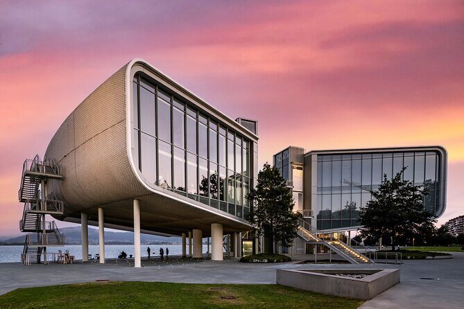 The El Centro Botin Skip the Line Entry Ticket - Key Points