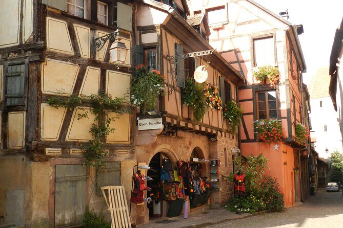 The Emblematic: visit of villages, Haut-Koenigsbourg, Wine tasting - Frequently Asked Questions