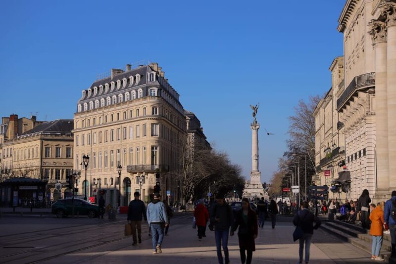 The essential in Bordeaux, private tour with a local - The Heart of Bordeaux in a Short Walk