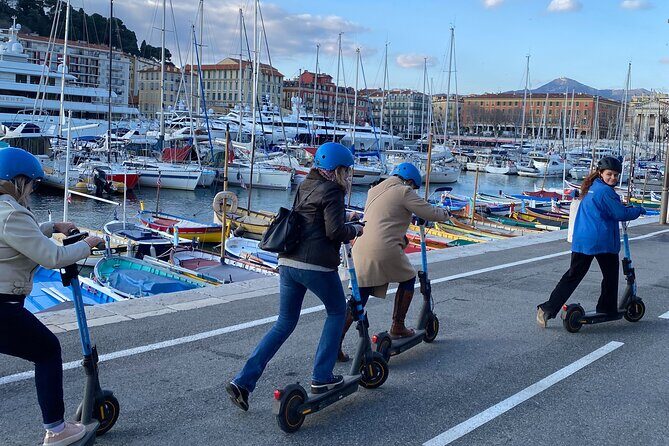 The essentials of Nice by electric scooter 1H30 - FAQs