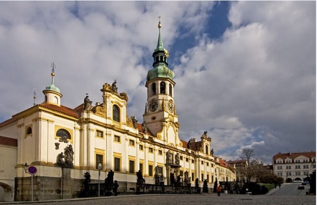 The essentials of Prague - FAQ