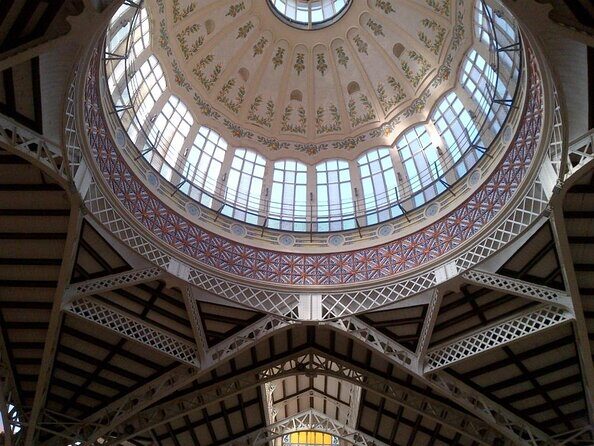 The Essentials of Valencia in a Guided Tour - Key Points