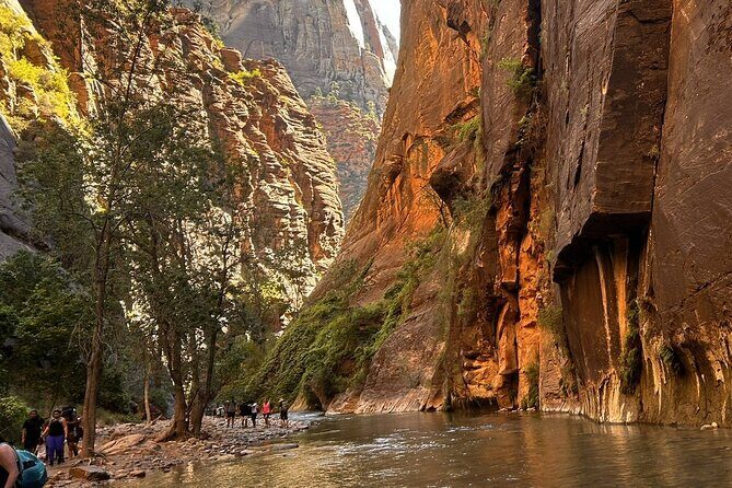 The Famous Narrows Trail in Zion National Park - FAQ