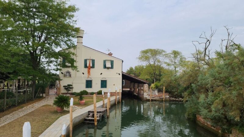 The gems of the lagoon. Torcello Burano Murano - Murano: The Glassmaking Capital of the World