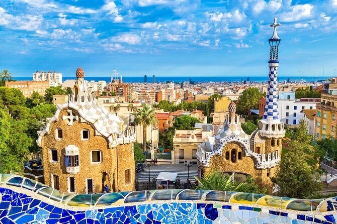 The Glorious Gaudi (Small group): Sagrada Familia & Park Guell - An Honest Look: Pros and Cons
