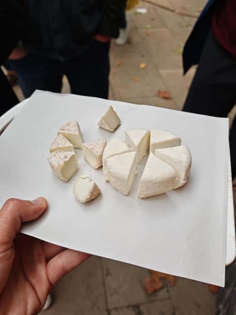 The Gourmet Walk - Explore Aix-en-Provence at Noon with Thomas - FAQ