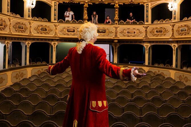 The Grand Tour of Teatru Manoel - The Guide and the Atmosphere