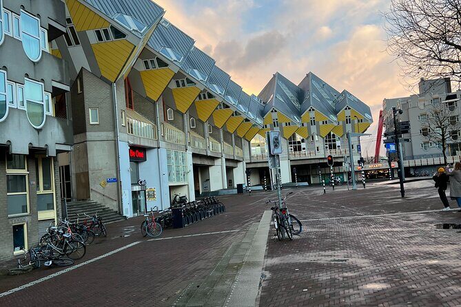 The Haag and Rotterdam two city for one day - A Closer Look at the Tour Experience