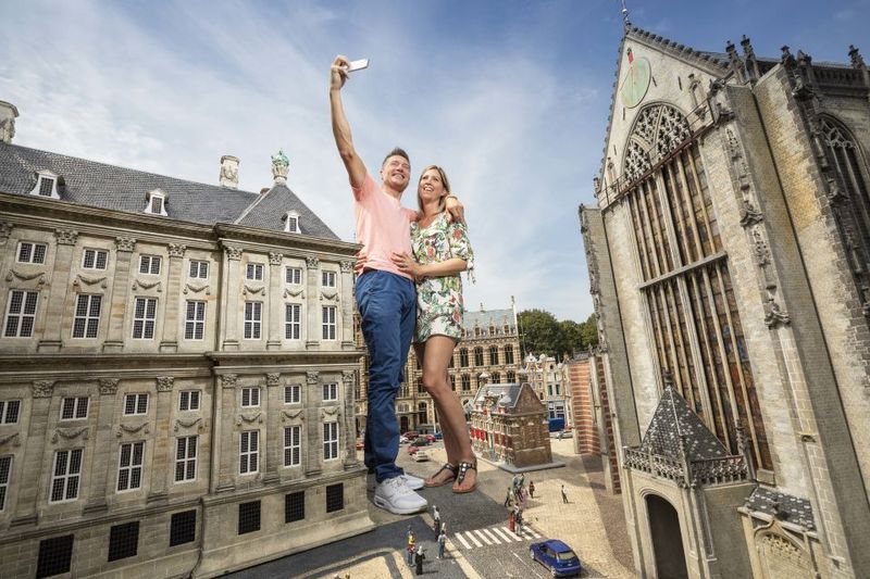 The Hague: Madurodam Miniature Park Entry Ticket - Entering the miniature world: what makes the outdoor park special