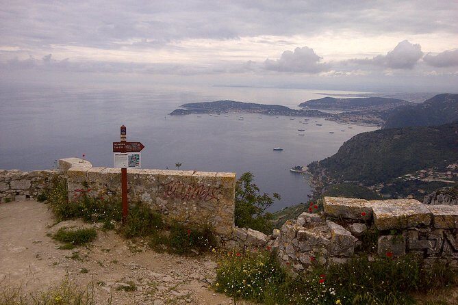 The Highlights of the Côte d'Azur with Tour Company recommended by Rick Steves - Key Points