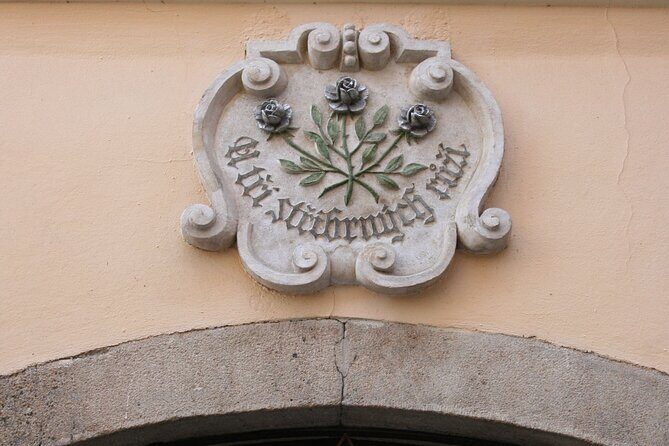 The House Signs of Old Prague: A Self-Guided Audio Tour - The Experience: What to Expect