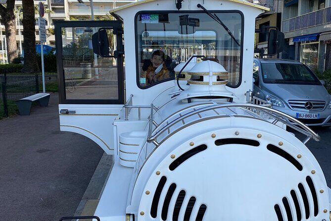 The Little Train of Antibes Juan-les-Pins - What to Expect from the Little Train Tour