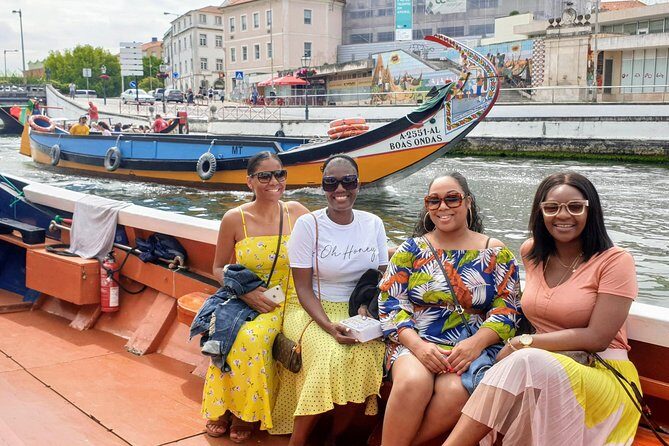 The Little Venice of Portugal: Aveiro Small Group Tour with Typical Boat Ride - What the Reviews Say