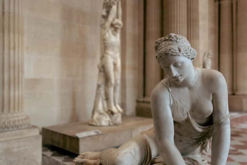 The Louvre Museum - PRIVATE TOUR - What’s Not Included