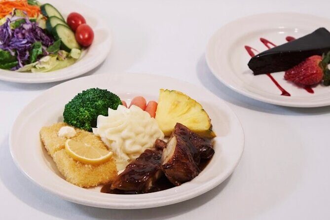 The Magical Mystery Show! at Hilton Waikiki Beach Hotel - Frequently Asked Questions