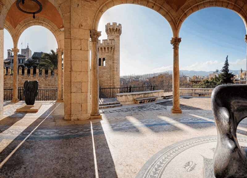 The March Palace Entry Ticket - Who Should Consider This Tour?