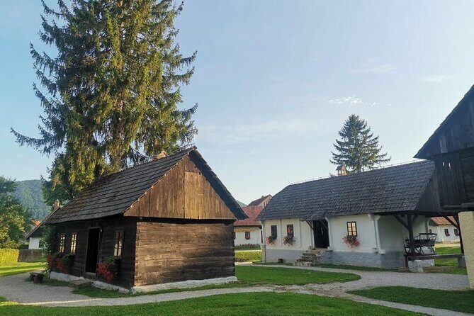 The most beautiful Ethno Village KUMROVEC - TITO'S birthplace - Seasonal Highlights: The Rose Trail