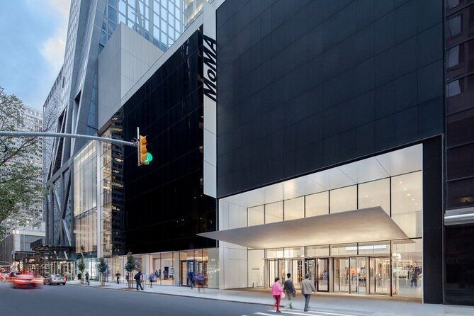 The Museum Of Modern Art and NYC 30+ Top Sights Walking Tour - The Breakdown of the Day