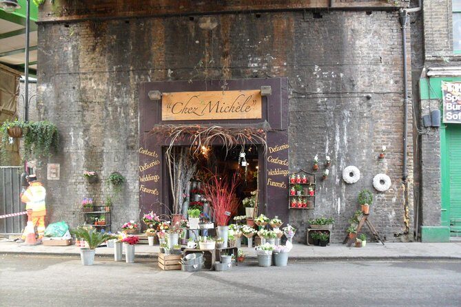 The Notting Hill, Bridget Jones, Love Actually & Four Weddings Tour of London - FAQs