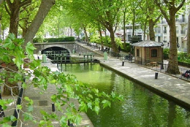 "The Old Paris" on the Canal Saint Martin : Port de l'Arsenal - Key Points