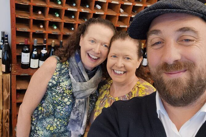 The only Paris Wine Tasting experience you need to do - 2 hours - Pairings & Tasting Notes