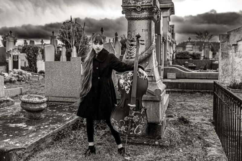 The Portrait That Tells Your Story - Who Will Love This?