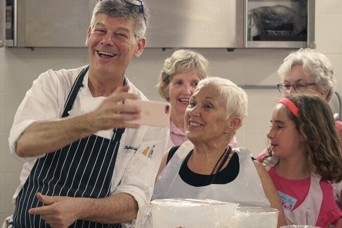 The Real Italian Artisan Gelato - An Honest Look at The Real Italian Artisan Gelato Experience in Florence