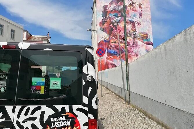 The Real Lisbon Street Art Private Guided Tour by Minivan - The Itinerary Breakdown: What to Expect