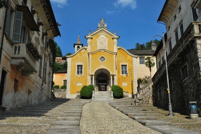 The romantic village of Orta San Giulio with a tour guide - Who Would Love This Tour?