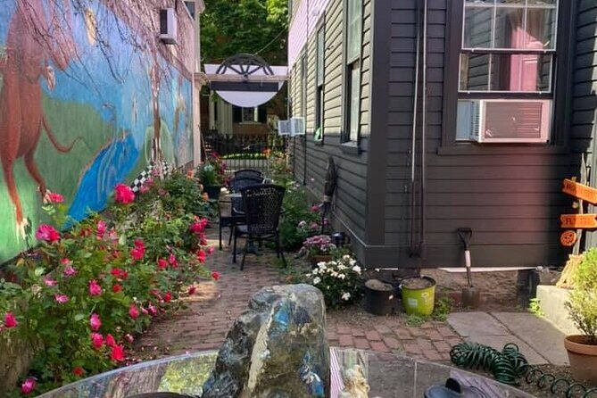 The Salem Witch Walk - How It Compares to Other Salem Tours