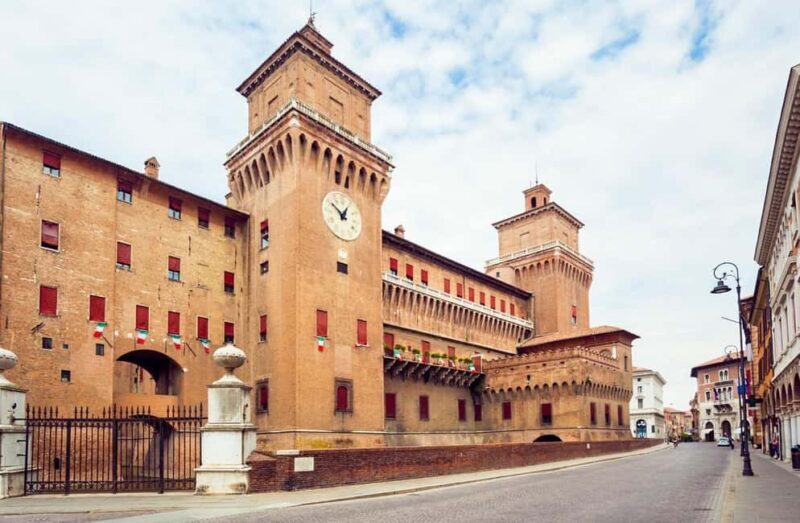 The secrets of Marfisa d'Este: Visit the Palazzina di Marfisa and the Garden - A Closer Look at the Tour