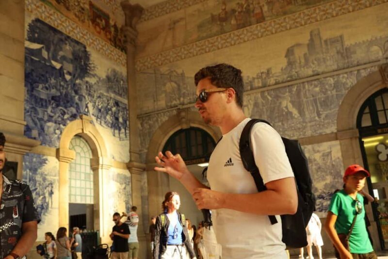 The Soul of Porto: Walking Tour with Food and Wine Tasting - The Reviews Speak Volumes