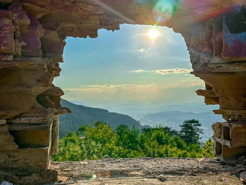 The spirit of the Winter Olympics | Hike along the bobsleigh track - Cable Car Ride to Trebevi