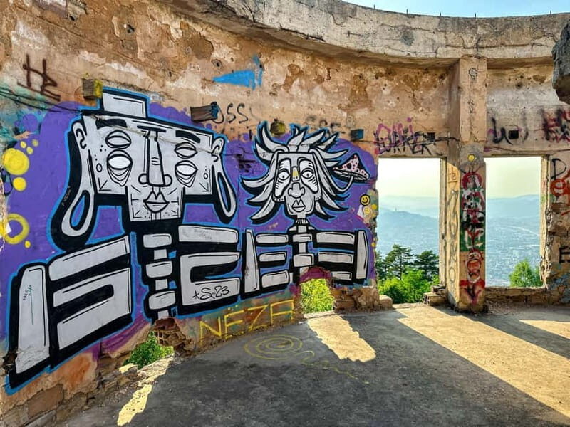 The spirit of the Winter Olympics | Hike along the bobsleigh track - Traditional Bosnian Restaurant & Snack