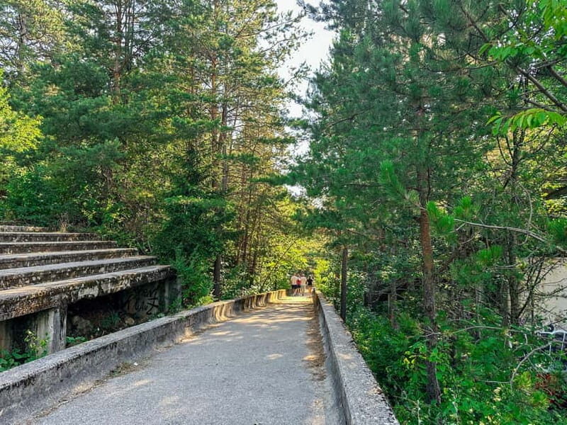The spirit of the Winter Olympics | Hike along the bobsleigh track - Return Options