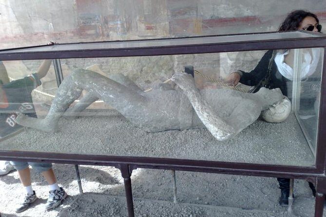 the splendour of Pompeii ruins with pompeii guide - An In-Depth Look at the Tour Experience